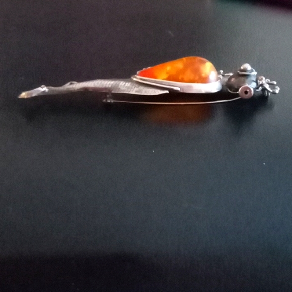 *Sold Sold* ANTIQUE SILVER AND AMBER SEAHORSE PIN/PENDENT - Picture 3 of 8